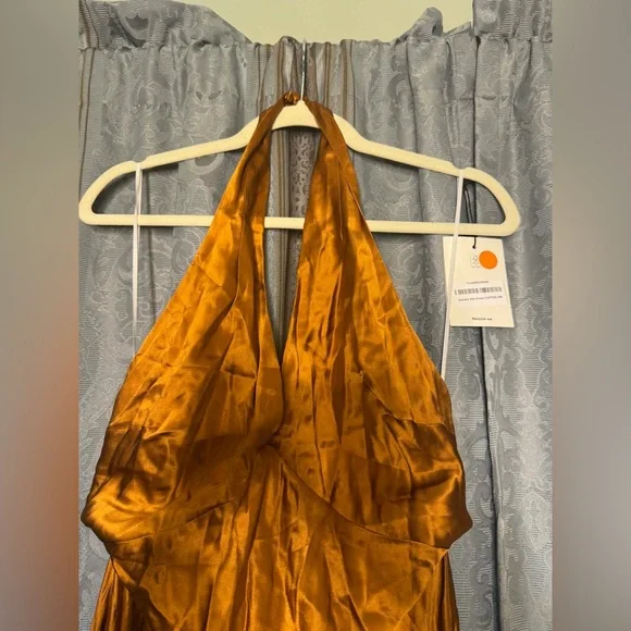 Reformation Daniela Silk Dress in Copper Size 8 Reformation Daniela Silk Dress in Copper Size 8